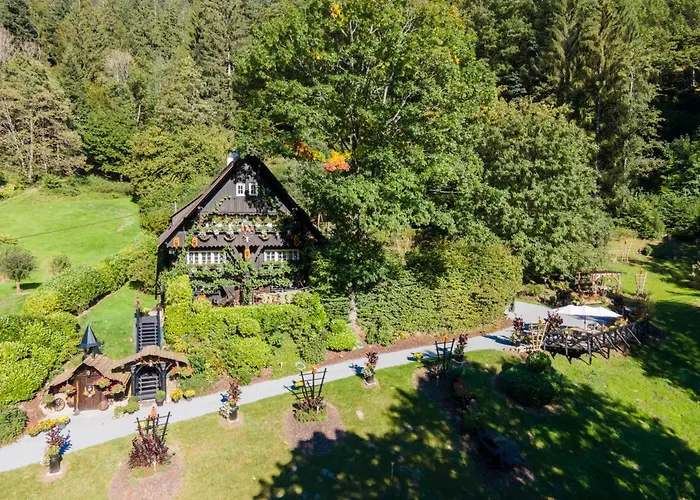 Schwarzwaldhaus Wolftal - Historisches Jagdanwesen, Park Und Wildbach Im Schwarzwald